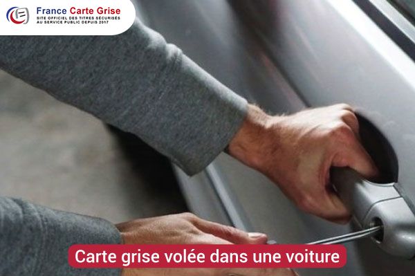 Que risque-t-on à laisser la carte grise dans la voiture