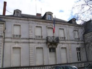 Carte grise à la Sous-Préfecture d'Issoudun (36)