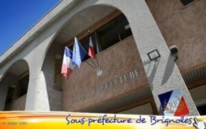 Carte grise à la Sous-Préfecture de Brignoles (83)