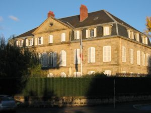 Carte grise à la Sous-Préfecture de Brive-la-Gaillarde (19)