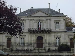 Carte grise à la Sous-Préfecture de Cognac (16)
