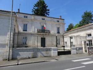 Carte grise à la Sous-Préfecture de Confolens (16)