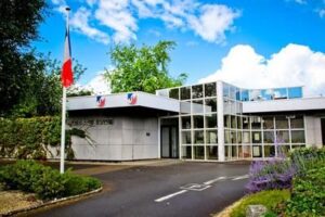 Carte grise à la Sous-Préfecture de Guingamp (22)