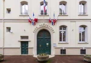 Carte grise à la Sous-Préfecture de Vichy (03)